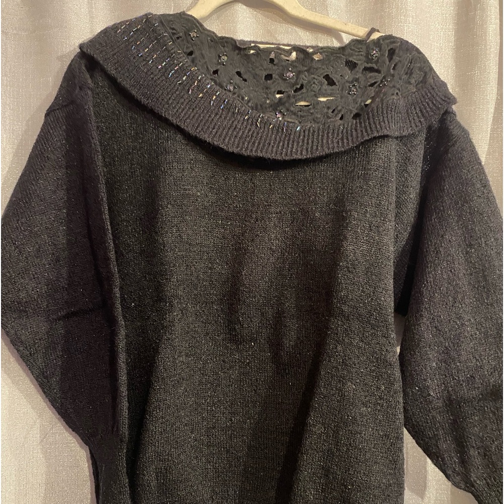 MariecKim Vintage black wool sweater. Beautiful colorfully threading large